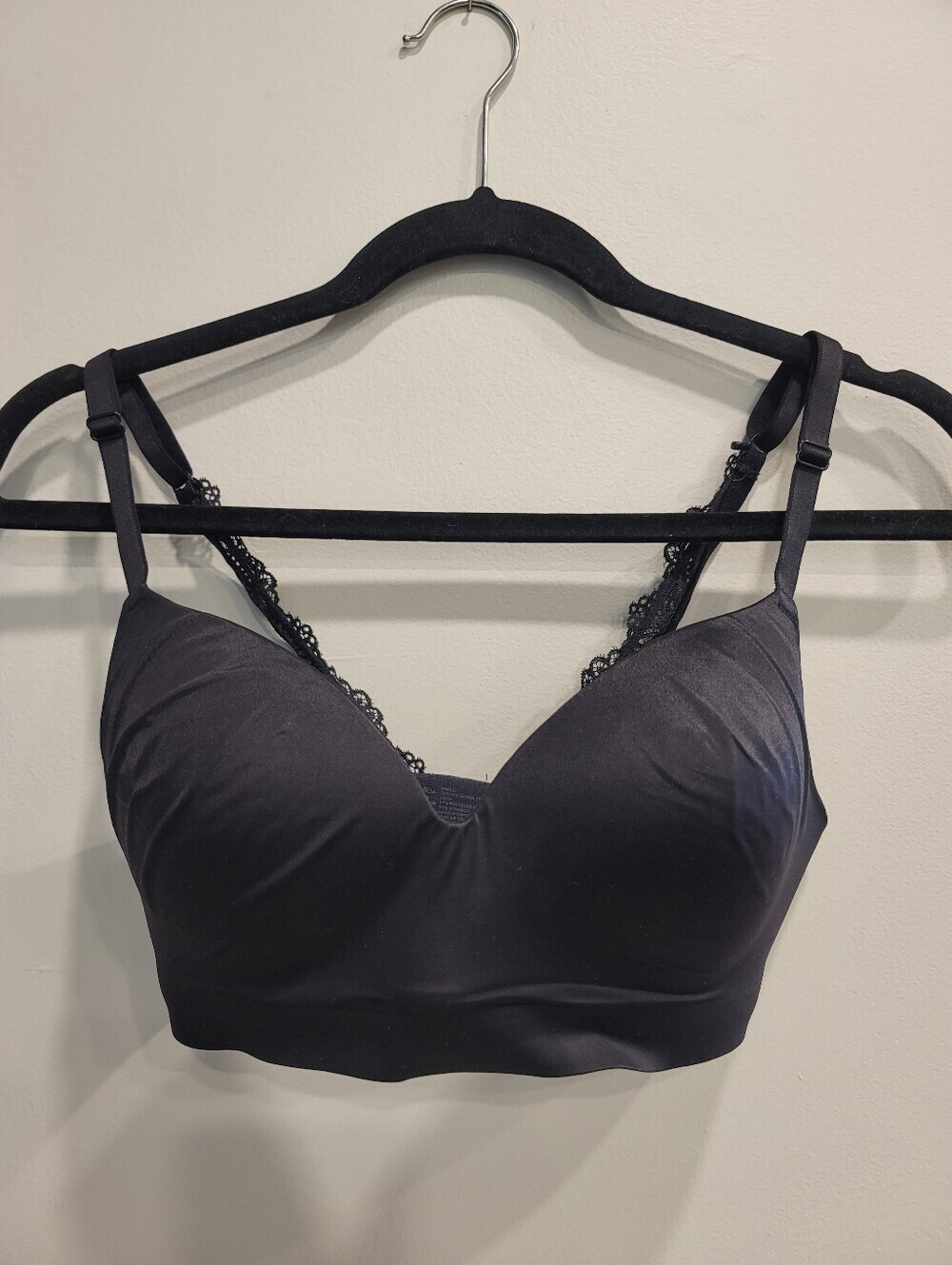 Sz 34C Soma Black Enbliss Lace J Hook Wireless Lightly Padded Bra EUC